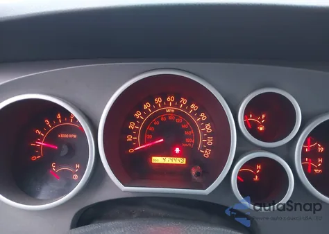 2011 Toyota Tundra Grade 5.7L V8 z USA, uszkodzony, nr VIN 5TFUW5F16BX189373